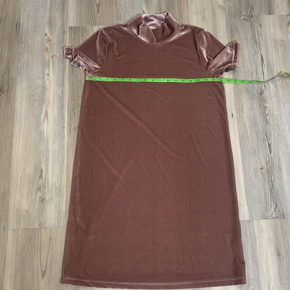 EUC Madewell Velvet Mauve Pink Mock Neck Short Sleeve Midi Dress, Small - Picture 5 of 10